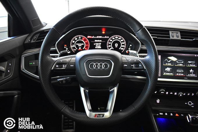 AUDI RS Q3 SPB quattro S tronic